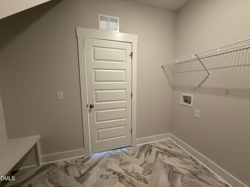 289 Tee Dr, Selma, NC 27576