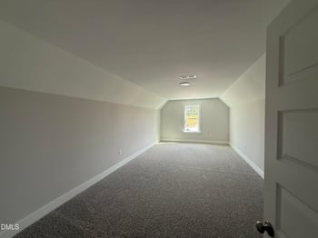 289 Tee Dr, Selma, NC 27576