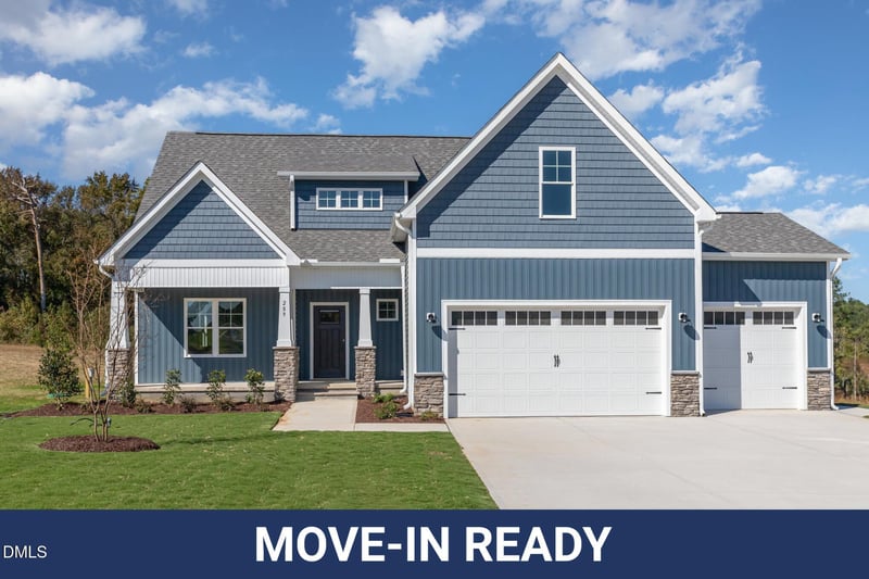 289 Tee Dr, Selma, NC 27576