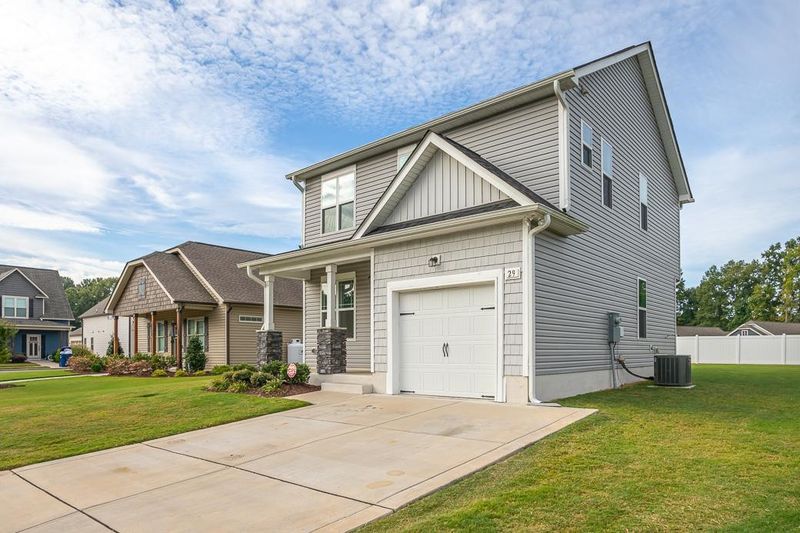 29 Altimont St, Smithfield, NC 27577