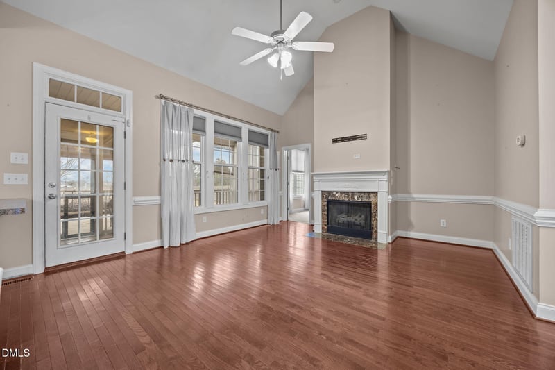 29 Dexterfield Dr, Fuquay Varina, NC 27526