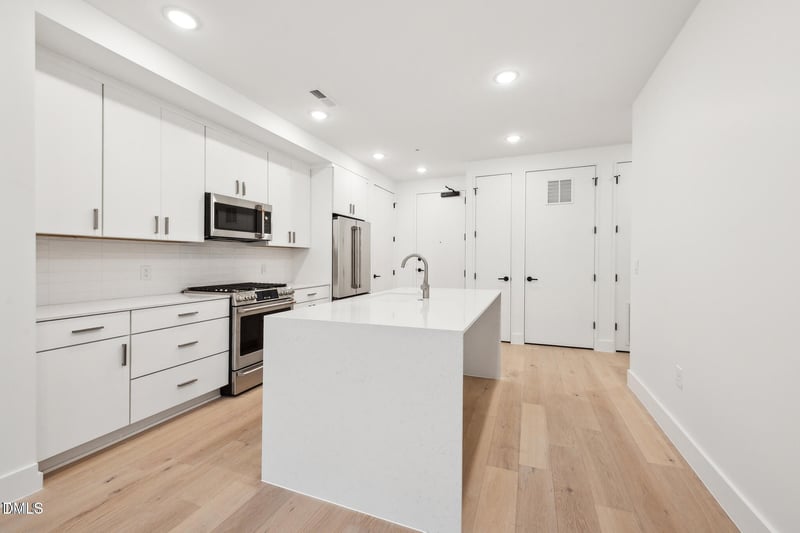 29 Enterprise St #106, Raleigh, NC 27607