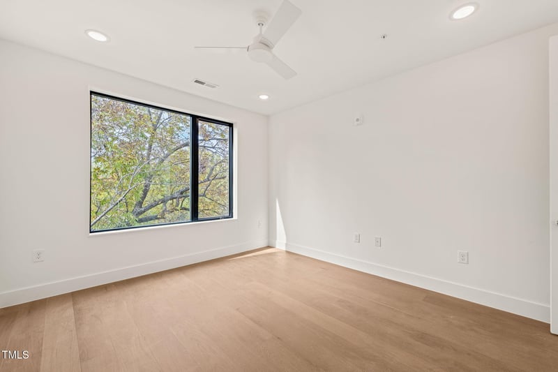 29 Enterprise St #201, Raleigh, NC 27607
