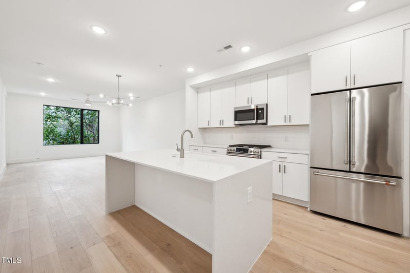 29 Enterprise St #307, Raleigh, NC 27607