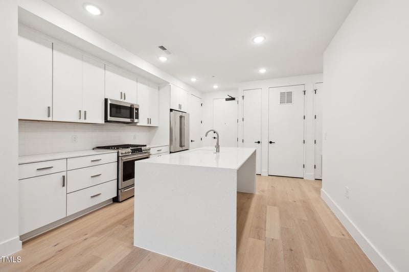 29 Enterprise St #307, Raleigh, NC 27607