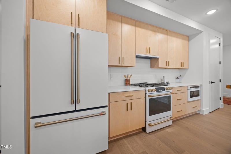 29 Enterprise St #309, Raleigh, NC 27607