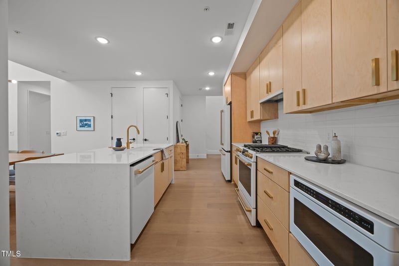 29 Enterprise St #309, Raleigh, NC 27607