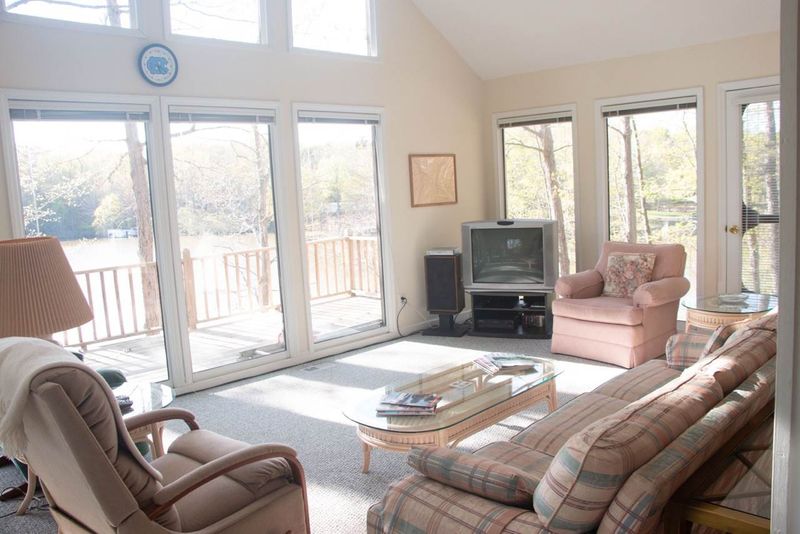 29 Hidden Hills Rd, Roxboro, NC 27574