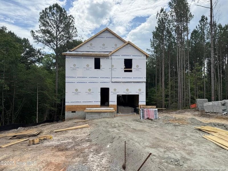 29 Horse Trot Ln, Sanford, NC 27332