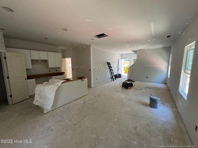 29 Horse Trot Ln, Sanford, NC 27332