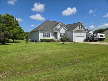 29 Linville Ln, Willow Springs, NC 27592