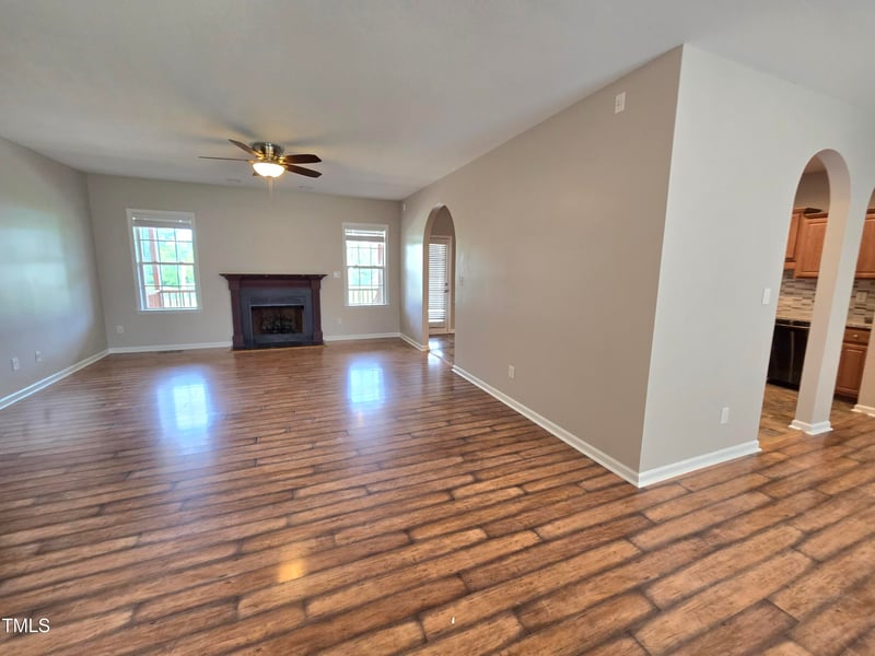 29 Linville Ln, Willow Springs, NC 27592