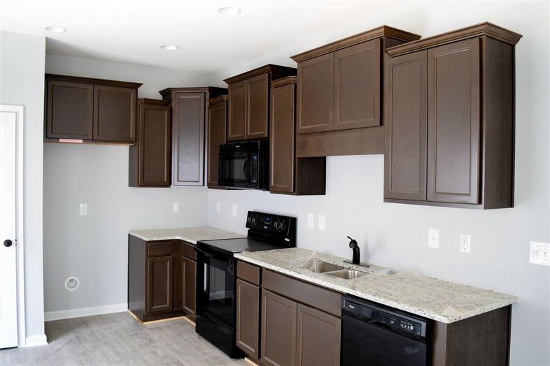 29 Scuppernong Way, Clayton, NC 27520