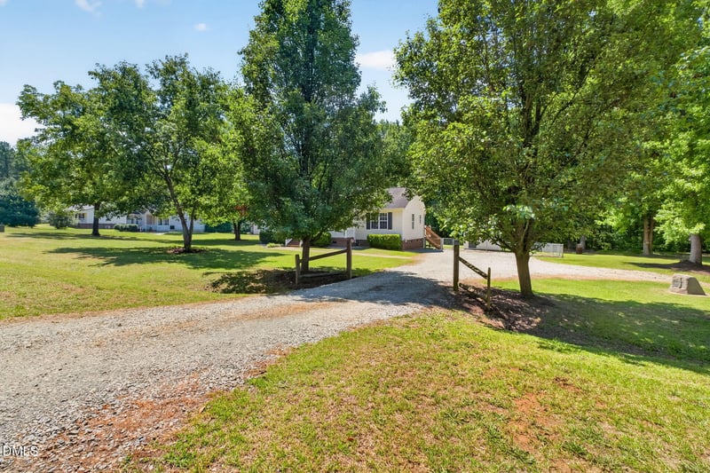29 Sommerset Dr, Clayton, NC 27520