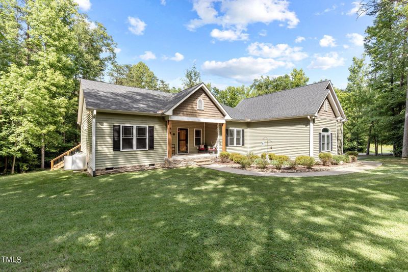 29 Summer Oak Dr, Roxboro, NC 27574