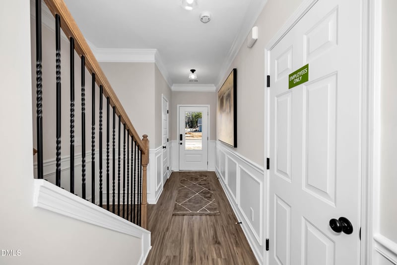 290 Ambassador Dr, Clayton, NC 27520