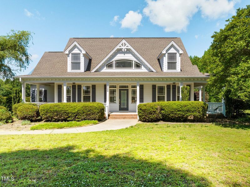 290 Fieldstone Dr, Holly Springs, NC 27540