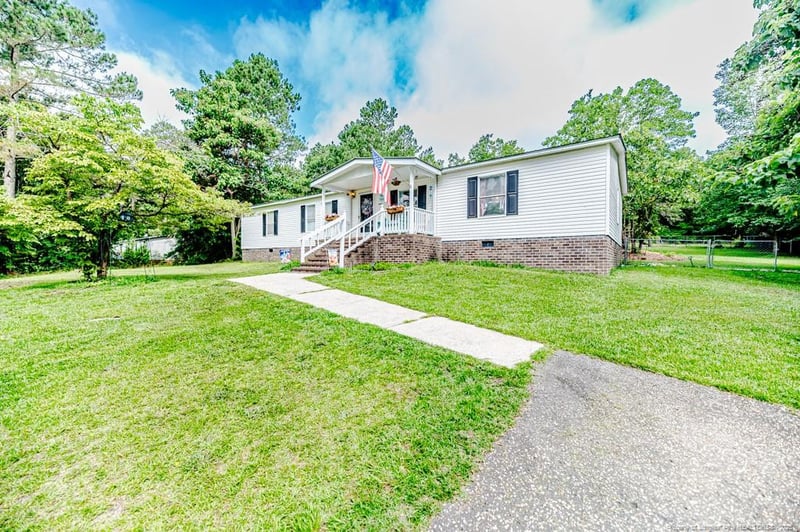 290 Kathleen Rd, Lillington, NC 27546