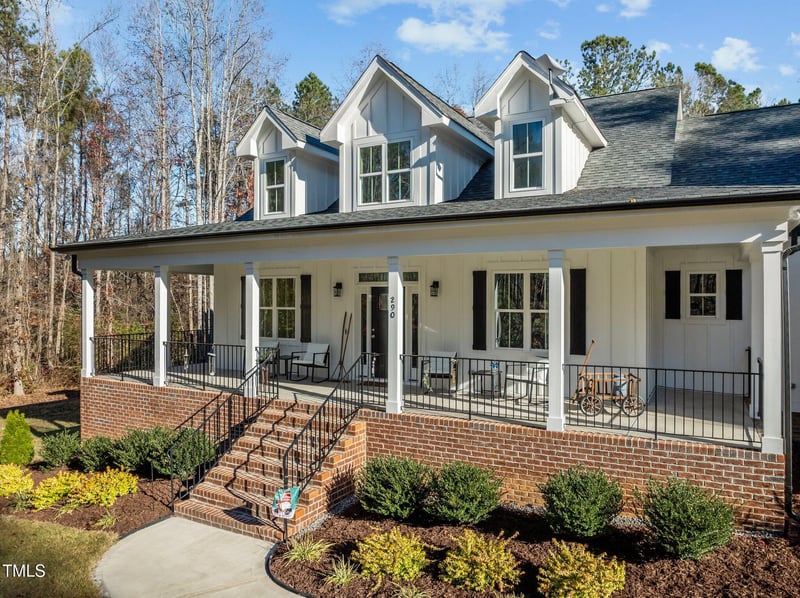 290 Whistlers Cv, Louisburg, NC 27549