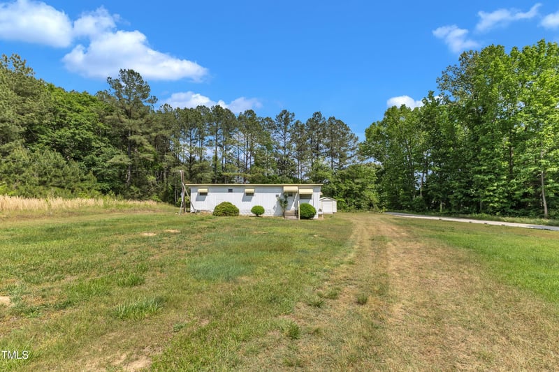 2900 Barrington Dr, Raleigh, NC 27610