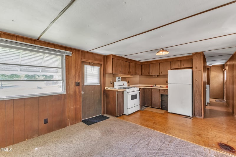 2900 Barrington Dr, Raleigh, NC 27610