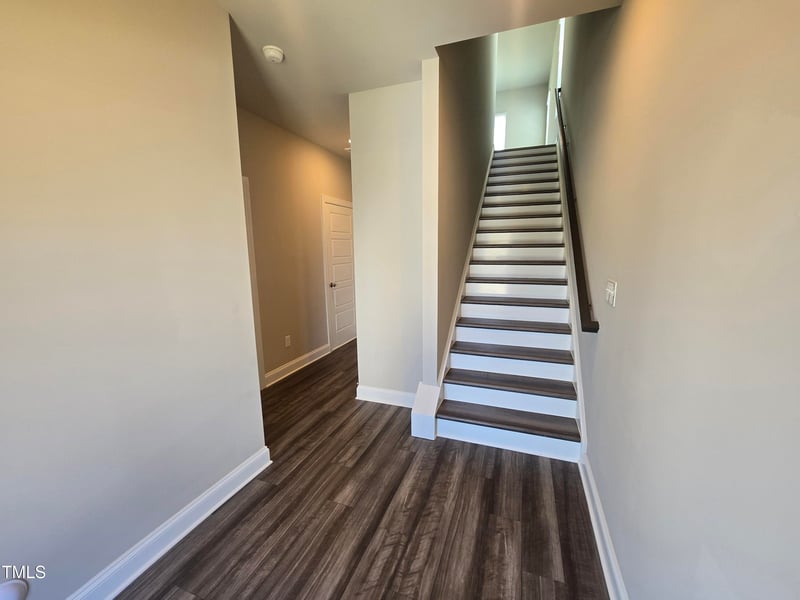 2900 Kempthorne Rd, Cary, NC 27519