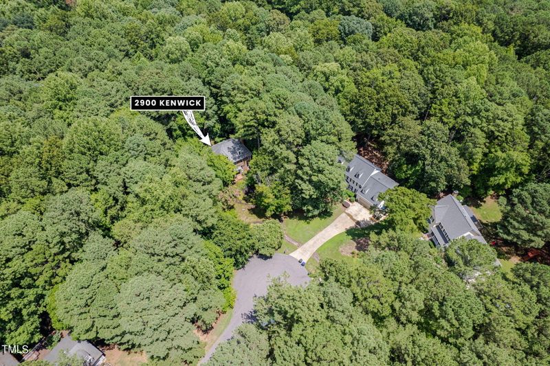2900 Kenwick Ct, Raleigh, NC 27613