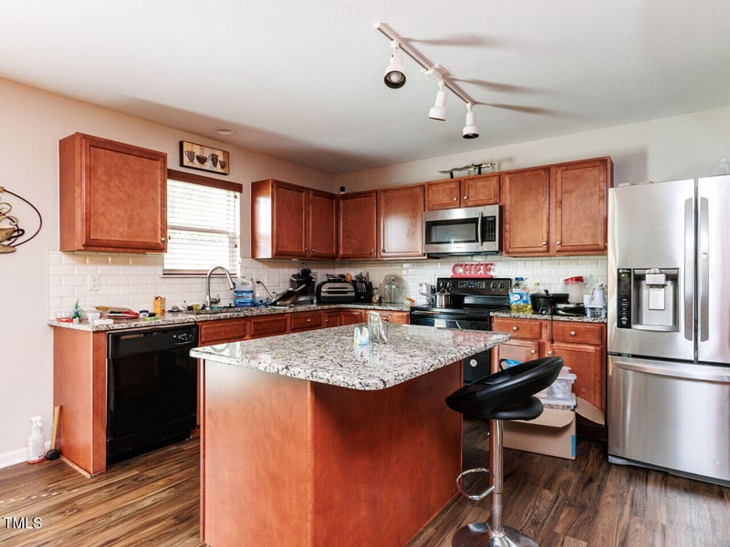 2900 Poole Farm Ln, Raleigh, NC 27610