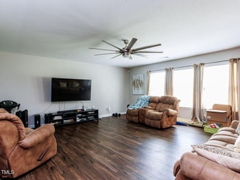2900 Poole Farm Ln, Raleigh, NC 27610
