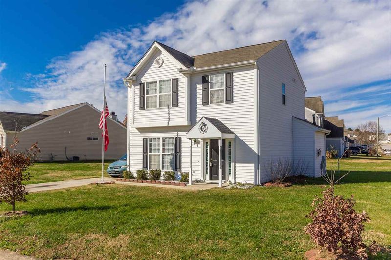2900 Riverbrooke Dr, Raleigh, NC 27610
