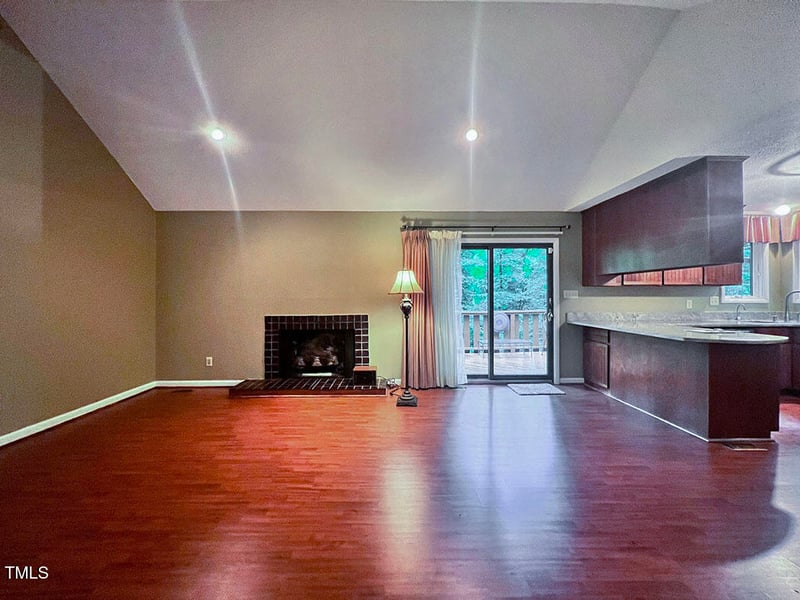 2900 Sylvania Dr, Raleigh, NC 27607