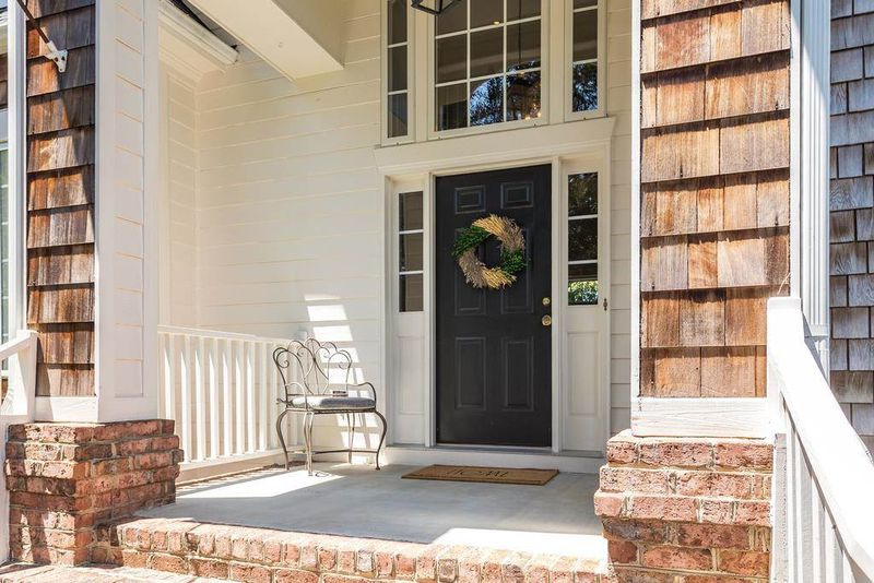 2900 Woodslope Dr, Raleigh, NC 27610