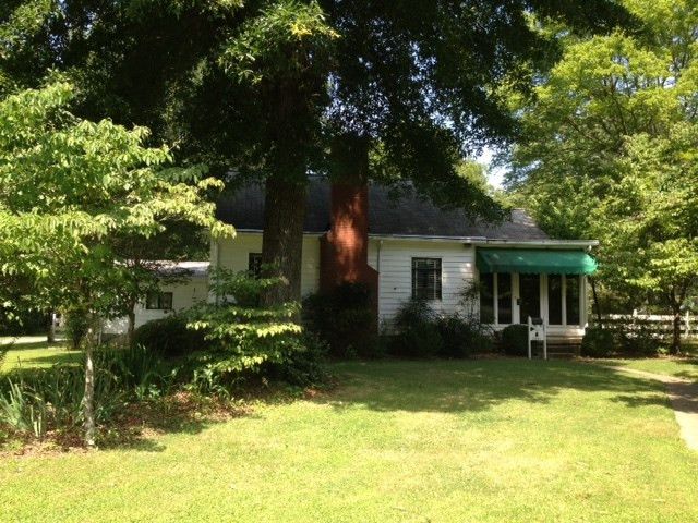 2901 Broad St, Durham, NC 27704