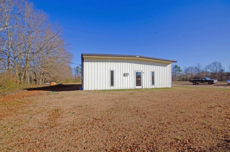 2901 Broadway Rd, Sanford, NC 27332