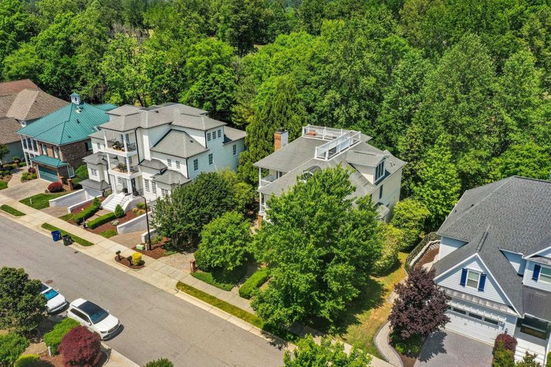 2901 Charleston Oaks Dr, Raleigh, NC 27614