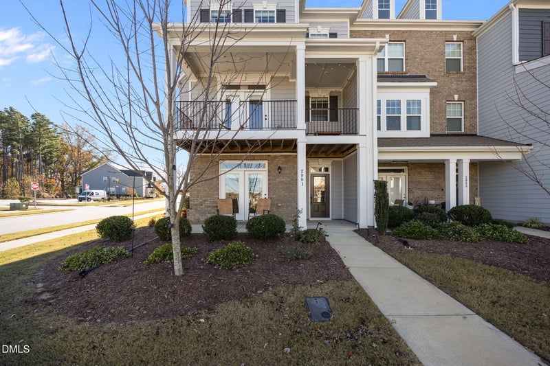 2901 Great Lawn Rd #77, Apex, NC 27502