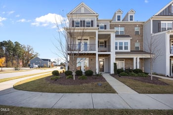 2901 Great Lawn Rd #77, Apex, NC 27502