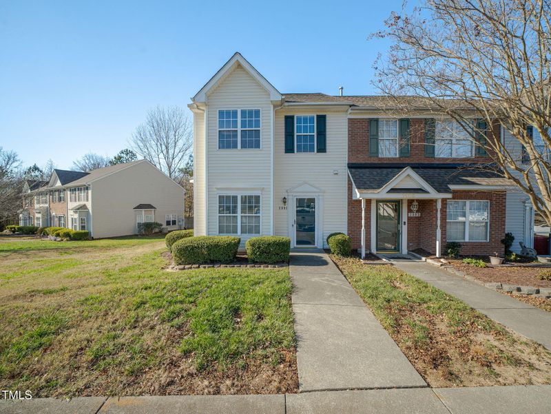 2901 Gross Ave, Wake Forest, NC 27587