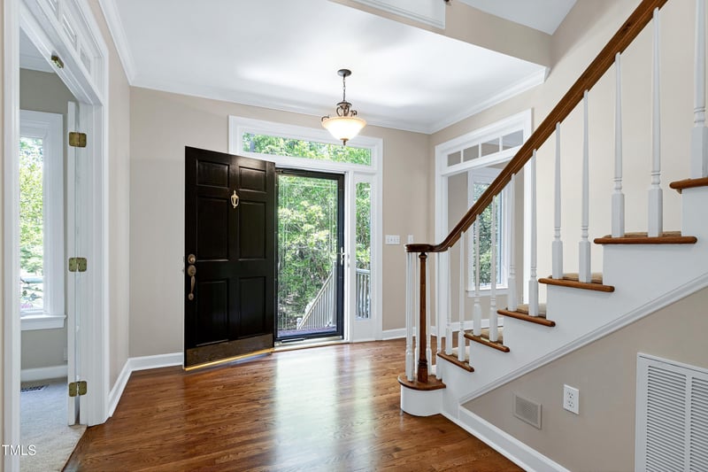 2901 Hunters Bluff Dr, Raleigh, NC 27606