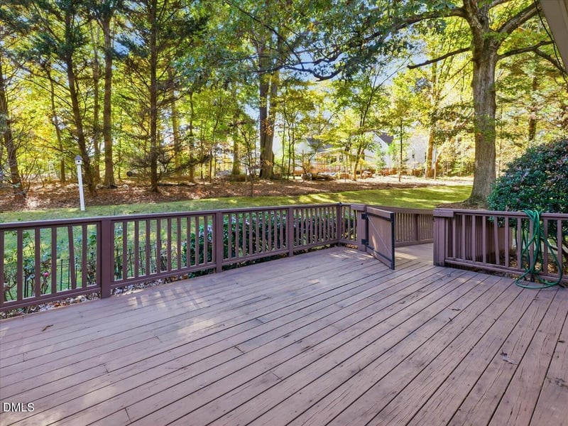 2901 Hunters Bluff Dr, Raleigh, NC 27606