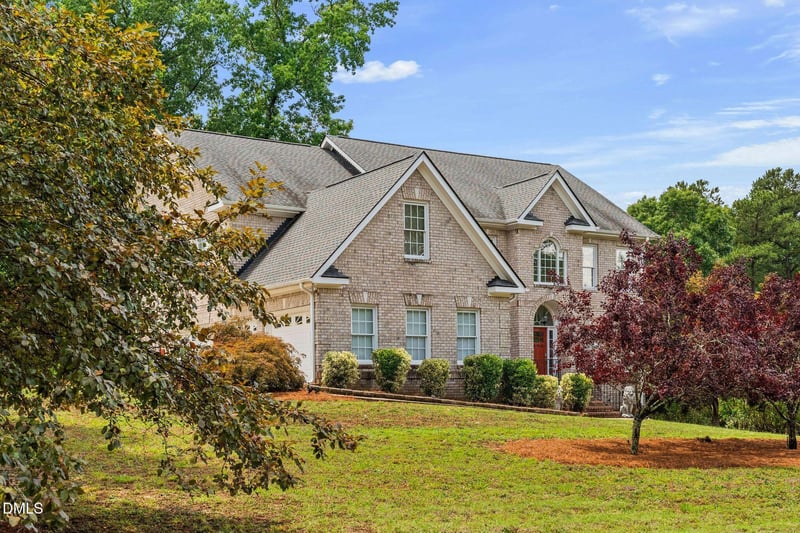 2901 Lauren Oaks Dr, Raleigh, NC 27616