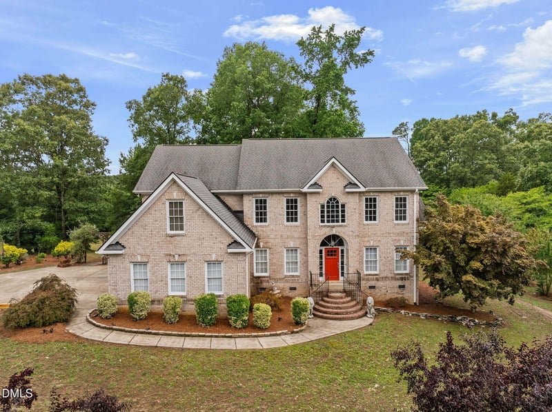 2901 Lauren Oaks Dr, Raleigh, NC 27616
