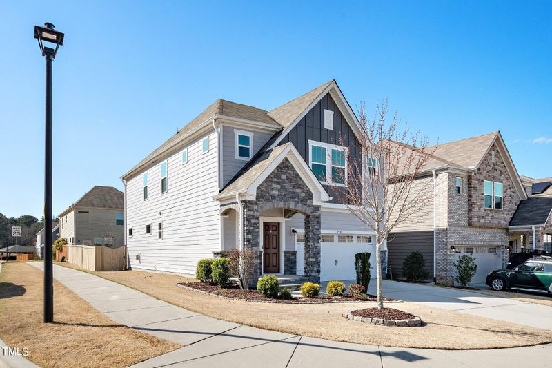 2901 Macbeth Ln, Apex, NC 27502