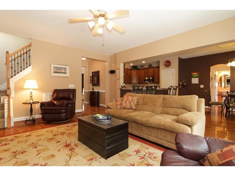 2901 Moorefields Rd, Hillsborough, NC 27278