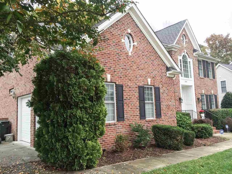 2901 Mountain Ash Ct, Raleigh, NC 27614