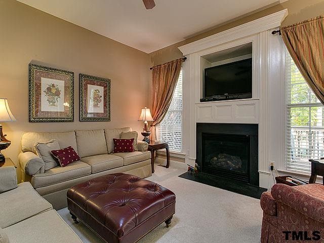 2901 Oak Bridge Dr, Raleigh, NC 27610