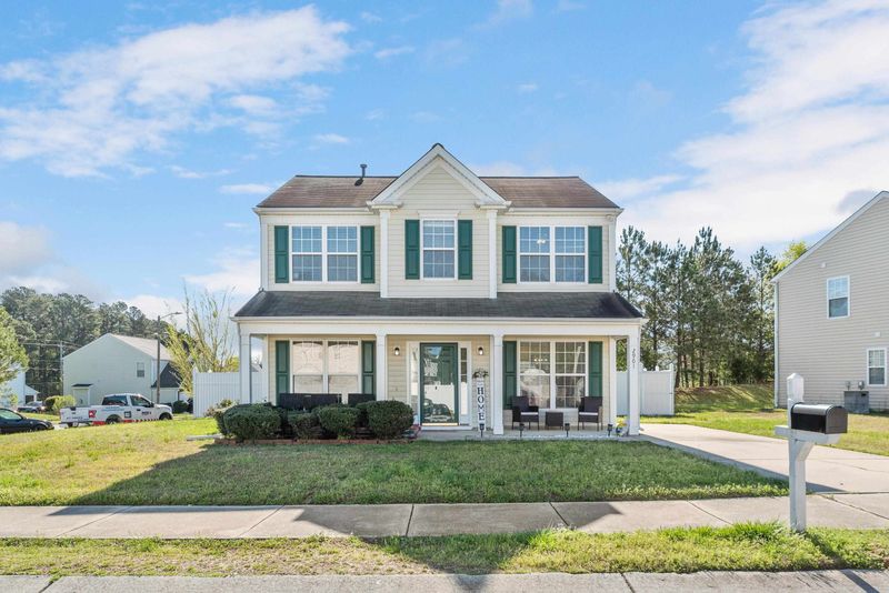 2901 Ranburne Dr, Raleigh, NC 27610