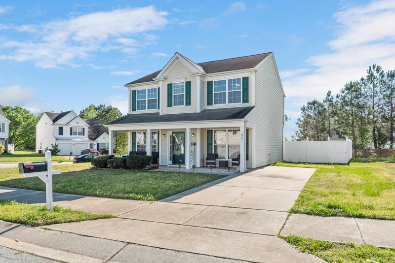 2901 Ranburne Dr, Raleigh, NC 27610