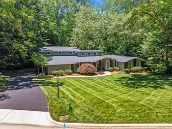 2901 Sandia Dr, Raleigh, NC 27607