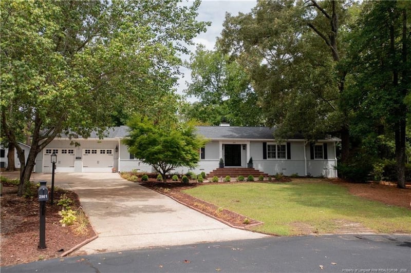 2901 Wessex Ct, Fayetteville, NC 28306
